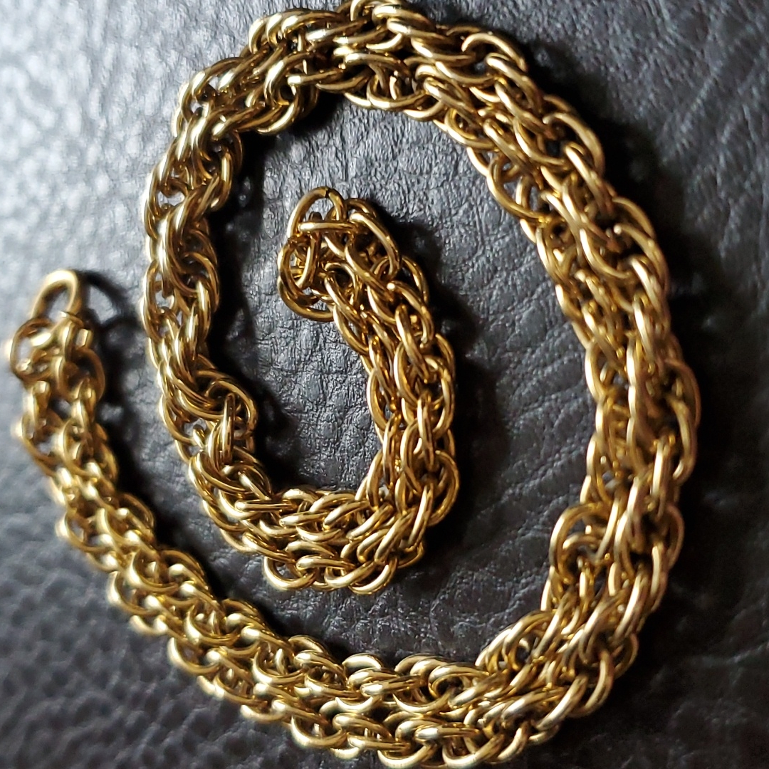 Vtg Necklace